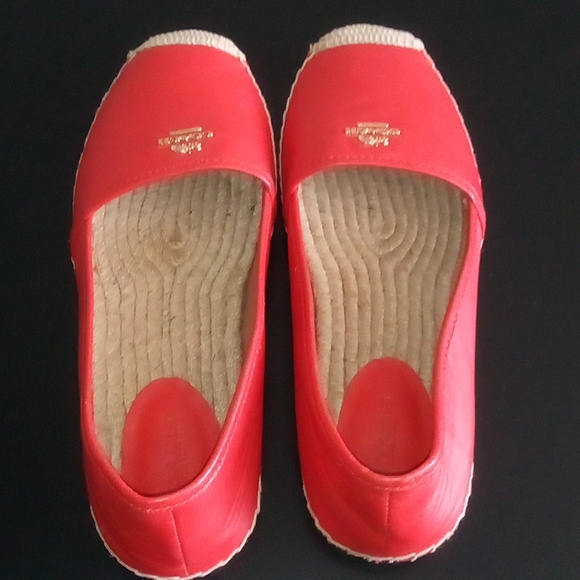 Coach Rhodelle - Picture 3 of 3